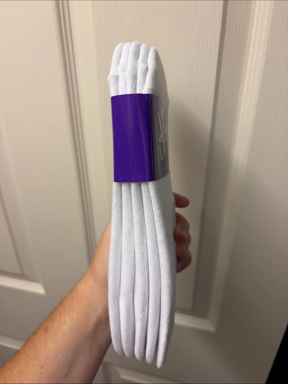 White No-Show Liner Socks
